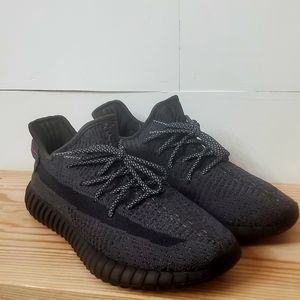 Black Comfortable reflective sneakers